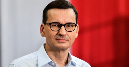 Zaczęło się! Rząd znów rozdaje pieniądze