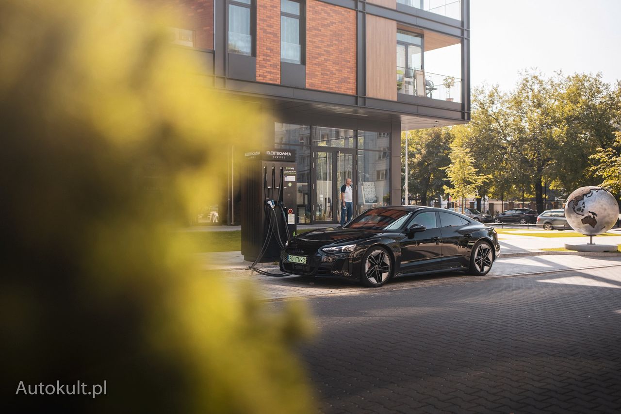 Audi RS e-tron GT (2022)