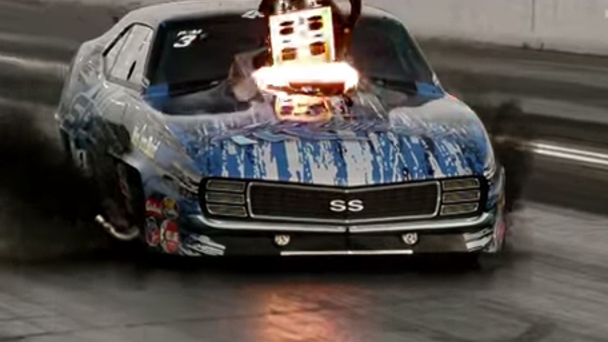 Kraksy na prostej w zwolnionym tempie 1