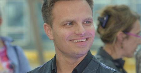 Marcin Hakiel ma szansę na powiększenie biznesu. Namawia go do tego nowa partnerka