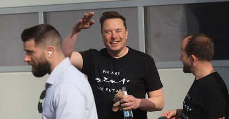 Nowa, tańsza Tesla i ciągniki. Elon Musk o planach na berlińską fabrykę