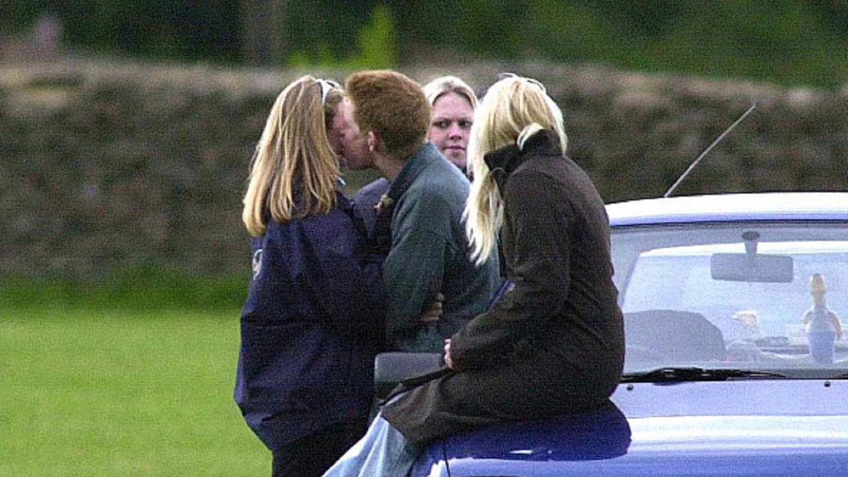 Książę Harry wyznał z kim i kiedy stracił dziewictwo.