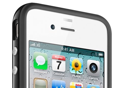 Apple zwraca pieniądze za kupno „bumpera” dla iPhone’a 4
