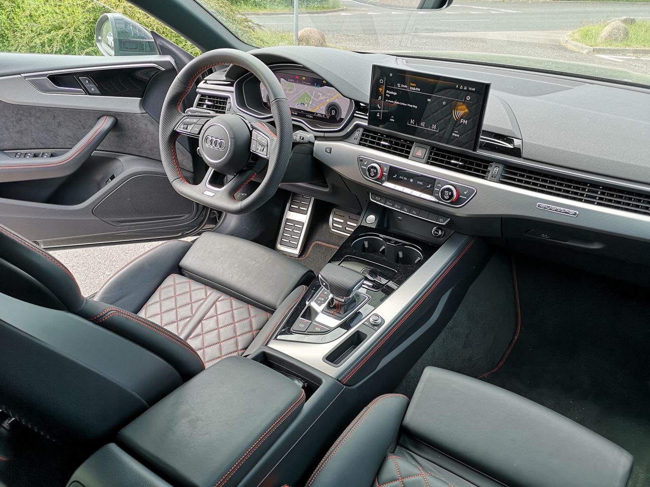 Audi A5 Sportback: Aplikacja MyAudi, wirtualny kokpit i Android Auto