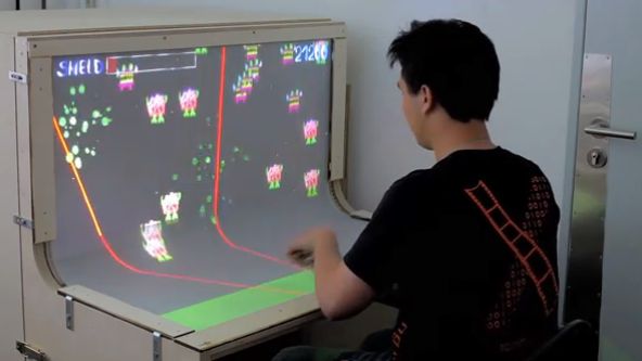 Zobacz biurko z Multi-touch [wideo] 1