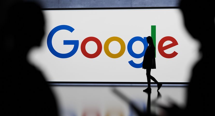 Wydawcy dłużej poczekają na decyzję, ile ma im płacić Google. "Skomplikowana sprawa"