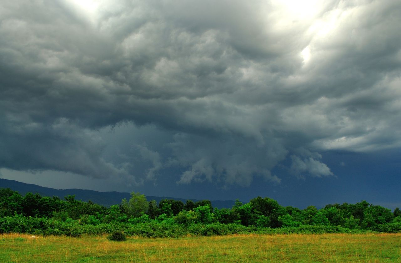 Prognoza pogody na weekend. Wrócą burze i niska temperatura