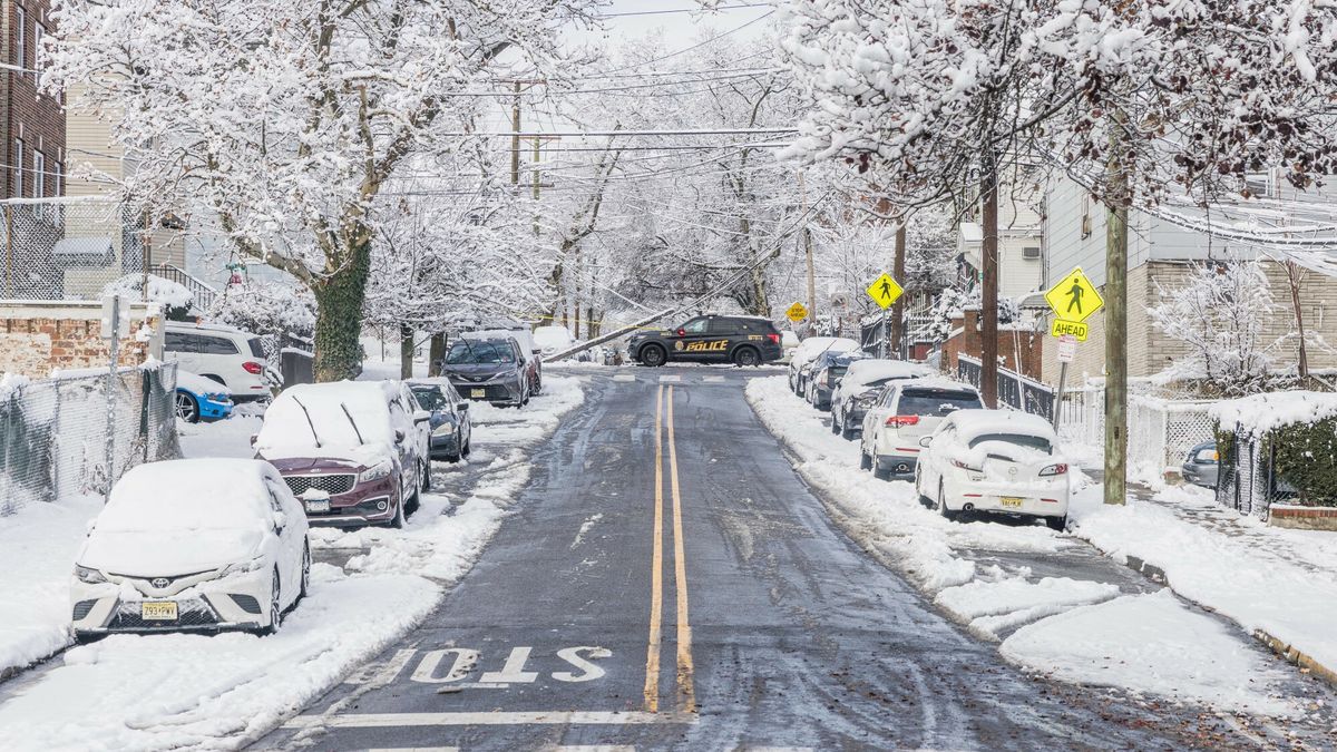 Pierwszy ?nieg w Nowym Jorku
Mandatory Credit: Photo by William Volcov/Brazil Photo Pres/Shutterstock (16112894s)
Heavy snowfall is seen on the streets of Jersey City in the New York metropolitan area, United States, on Sunday, December 14, 2025.
Heavy snowfall on the streets of Jersey City in New York, USA - 14 Dec 2025
Brazil Photo Pres/Shutterstock