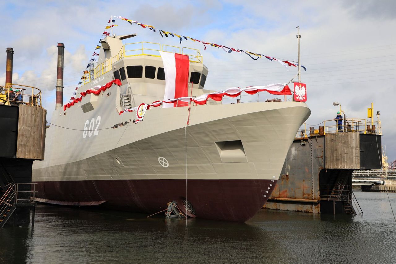 ORP Albatros (jednostka bliźniacza ORP Mewa - oba okręty to typ Kormoran II)