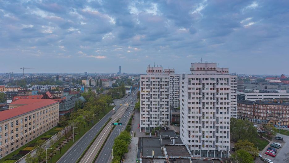 Esplanada plac Grunwaldzki Manhattan Wrocław