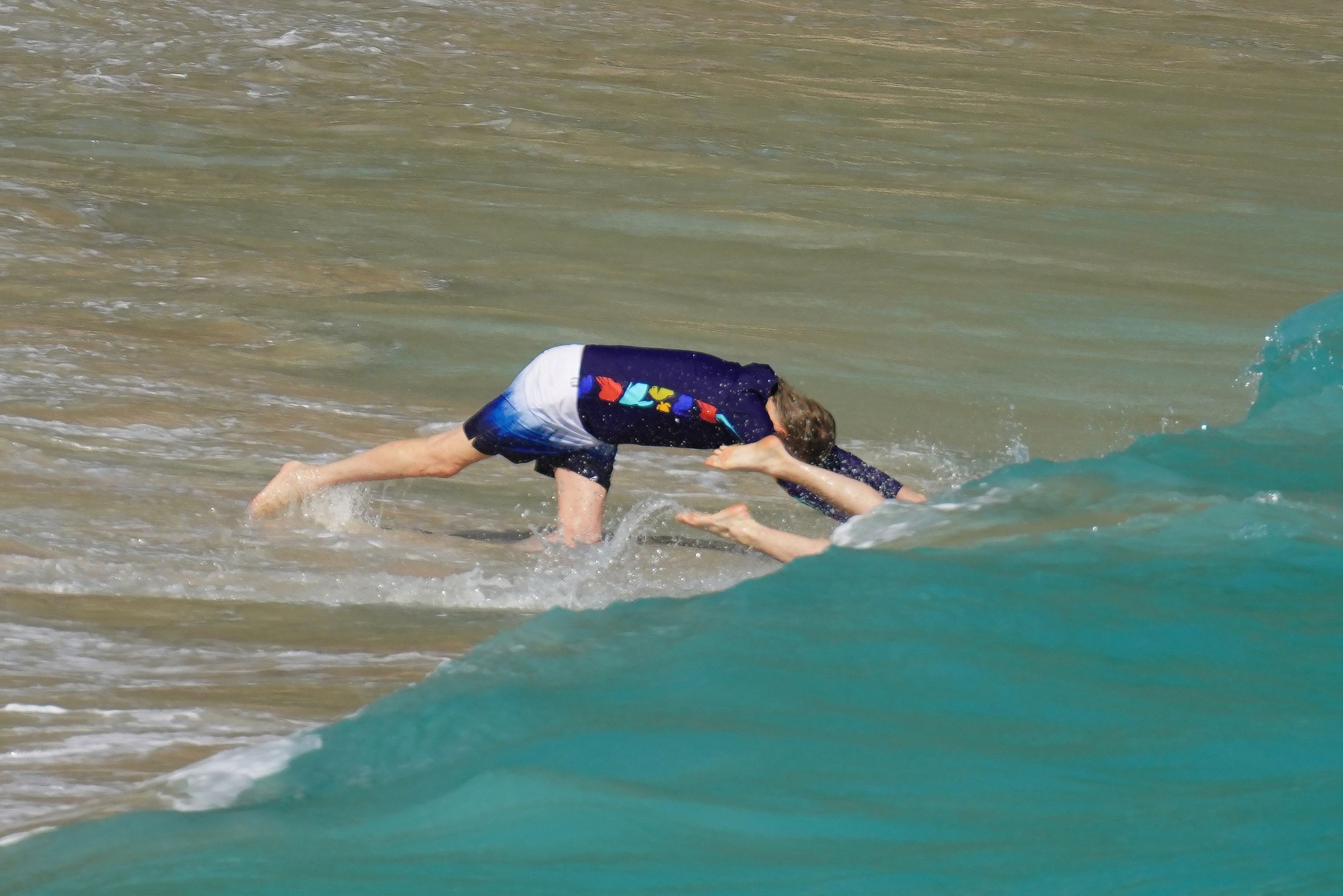 79-letni Paul McCartney i jego żona Nancy Shevell taplają się w Morzu Karaibskim