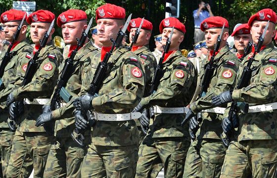 Sąd nie zgodził na roczny zakaz pisania o Żandarmerii Wojskowej przez dziennikarzy Onetu po tekstach o mobbingu