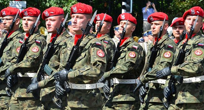 Sąd nie zgodził na roczny zakaz pisania o Żandarmerii Wojskowej przez dziennikarzy Onetu po tekstach o mobbingu