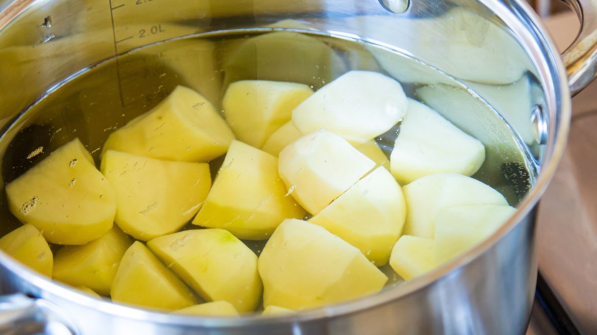 Ile soli do ziemniaków trzeba dodać?