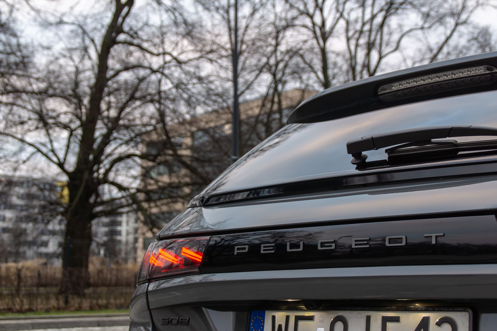 Peugeot 508 SW po liftingu