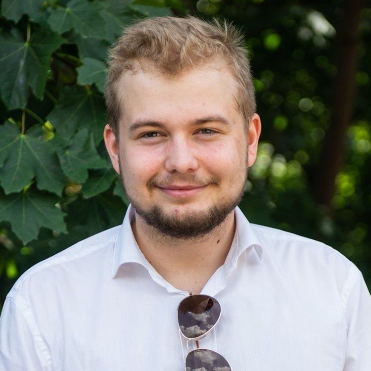 26-letni warszawski radny PiS został dyrektorem biura Jarosława Kaczyńskiego