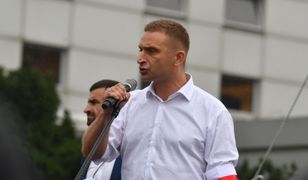 "Wstydzicie się". Zaatakował posłów z prawicy za Bąkiewicza na listach