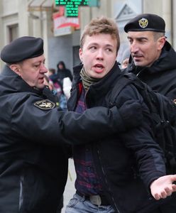 Białoruski reżim jest bezwzględny. Co grozi zatrzymanemu dziennikarzowi?