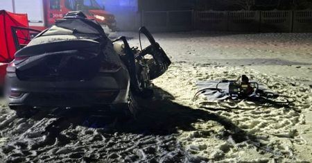 Tragedia na przejeździe. Zginęli matka i syn. Mieszkańcy wstrząśnięci