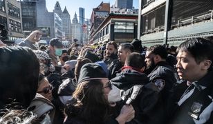 Protest w Nowym Jorku. Zablokowali agentów imigracyjnych w garażu