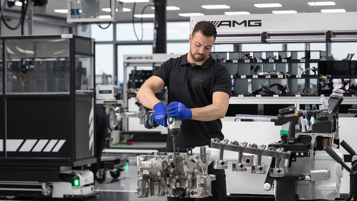 Silnik AMG M 139 w produkcji (fot. Mercedes-AMG)