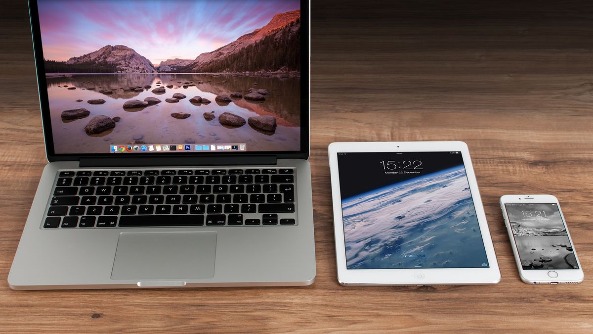 iPhone, iPad i Mac dostaną te same aplikacje. Apple ujednolici kod do 2021 roku