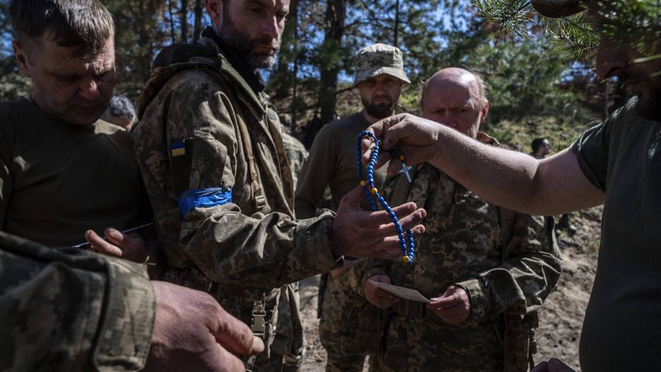 Military training of Ukrainian soldiers in