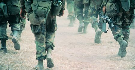 "Militarne Schengen". UE chce ułatwić przemieszczanie się wojsk