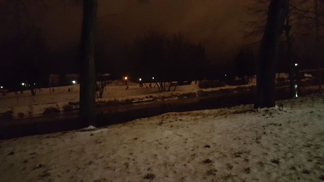 412157629373350444
