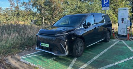 Zrobiłem 2 tys. km chińskim "elektrykiem". Ale już drugiego dnia miałem ochotę go oddać