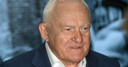 Leszek Miller ostro o rządzie Tuska. Mówi o "kontynuowaniu pisowskich fanaberii"