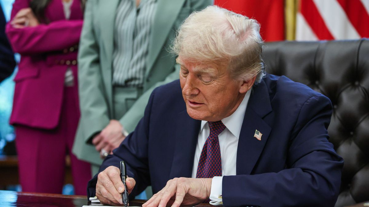 USA obniżają cła na japońskie auta. Trump podpisał decyzję