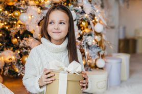 Prezent pod choinkę dla dziecka – pomysły i inspiracje