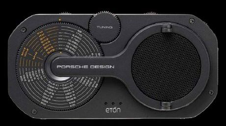 Awaryjne radio, ładowarka i latarka 1