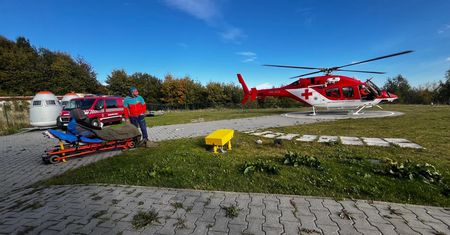 Zasłabł i uderzył się w głowę. Polaka nie udało się uratować