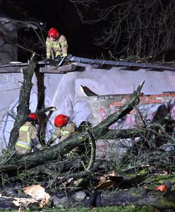 Wichury nad Polską. Ponad 13 tys. interwencji. 318 tys. odbiorców bez prądu