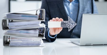 Cyfryzacja bez bólu. Błędy, które duże firmy popełniają przy wdrażaniu narzędzi i systemów IT