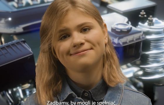 „Jesteśmy z Wami” - MEN przed egzaminami wspiera uczniów i chwali się podwyżkami dla nauczycieli (wideo)