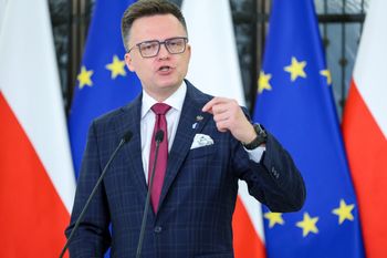 "Solidny, podlaski chłop". Hołownia nie dowierzał, co słyszy