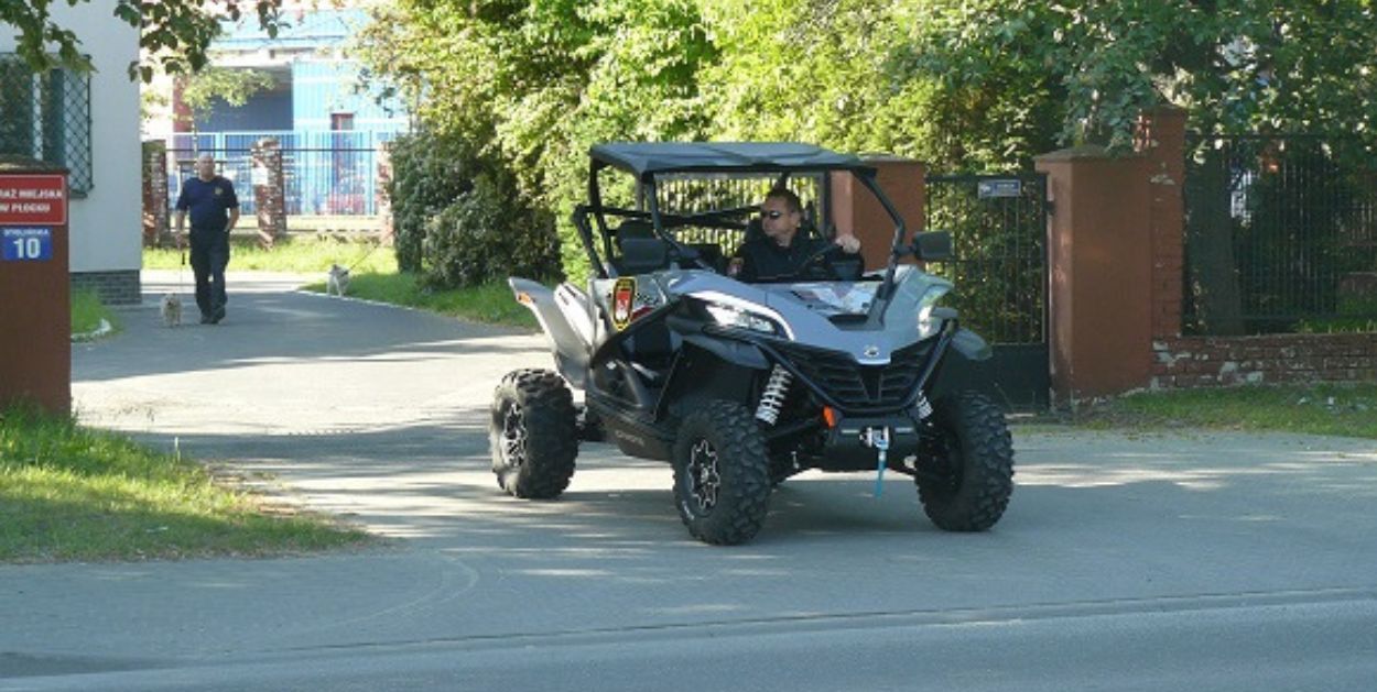 Quadem na patrol - płocka straż miejska ma pojazd do patrolowania miejsc trudno do