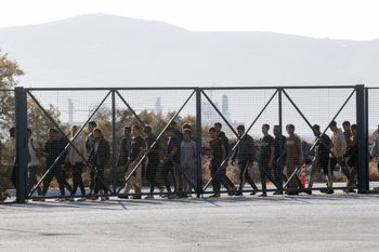Nocne zamieszki w ośrodku dla migrantów. 10 zatrzymanych w Grecji