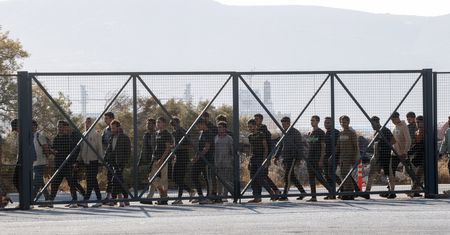 Nocne zamieszki w ośrodku dla migrantów. 10 zatrzymanych w Grecji