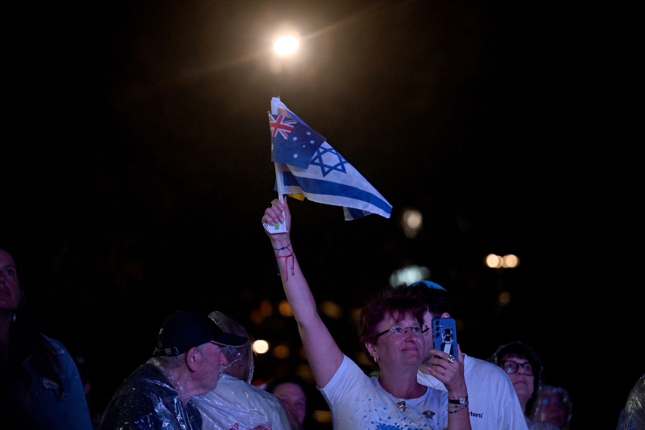 Minutą ciszy uczczono ofiary ataku terrorystycznego