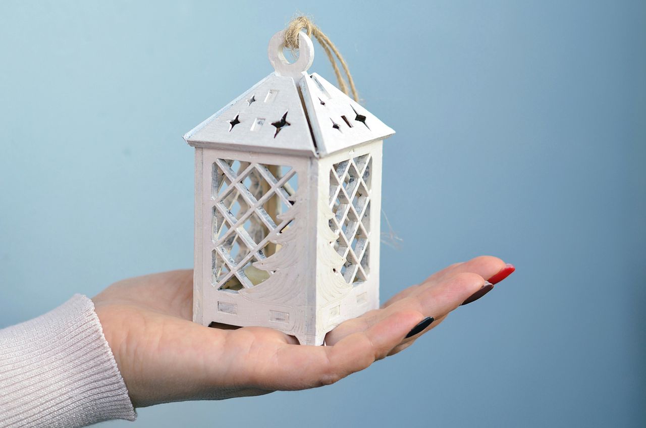 Lampiony na roraty. Jakie wybrać dla dzieci? Sprawdź najlepsze opcje