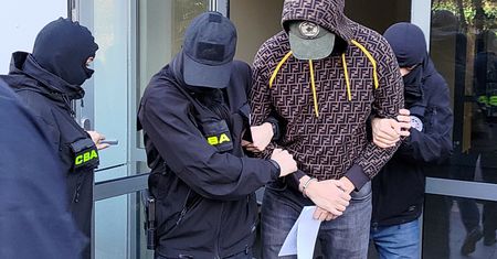 Paweł S. wyszedł z aresztu. Kaucja w bitcoinach. Prawnicy tłumaczą zasady