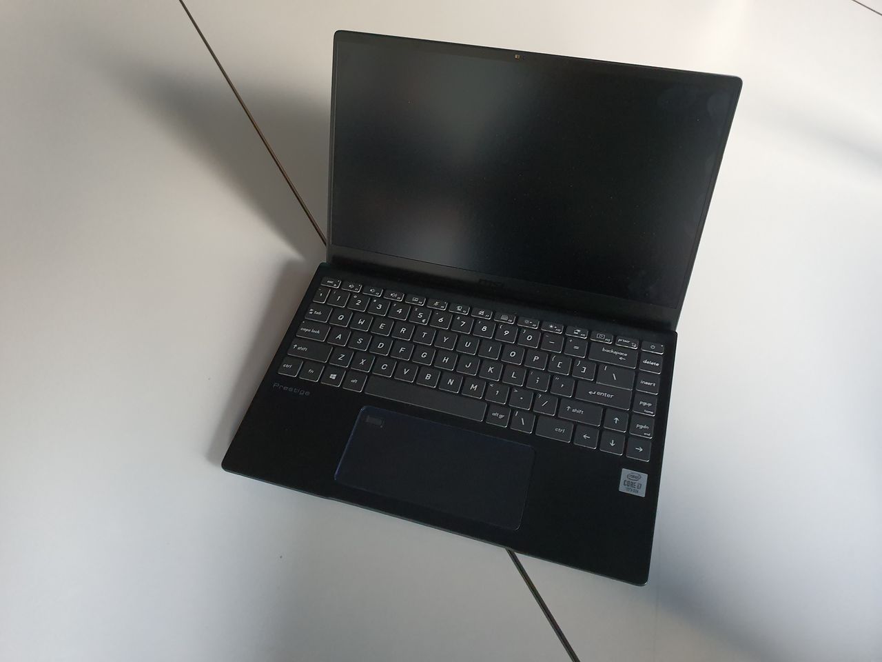MSI Prestige 14: Kwadrans z laptopem na 10. generacji. Dziwna droga ultrabooków