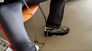 Police: Zabójstwo przed sklepem monopolowym. Policja zatrzymała podejrzanych