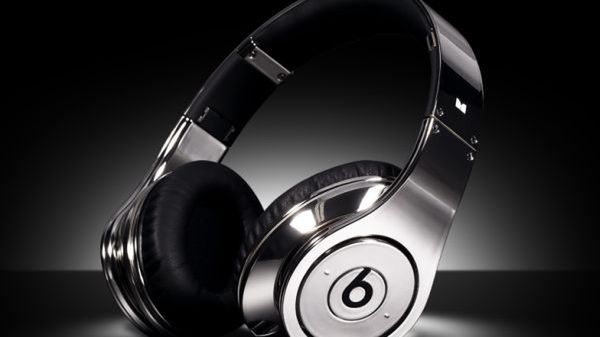 Wyjątkowe słuchawki od wyjątkowego rapera [wideo] 1