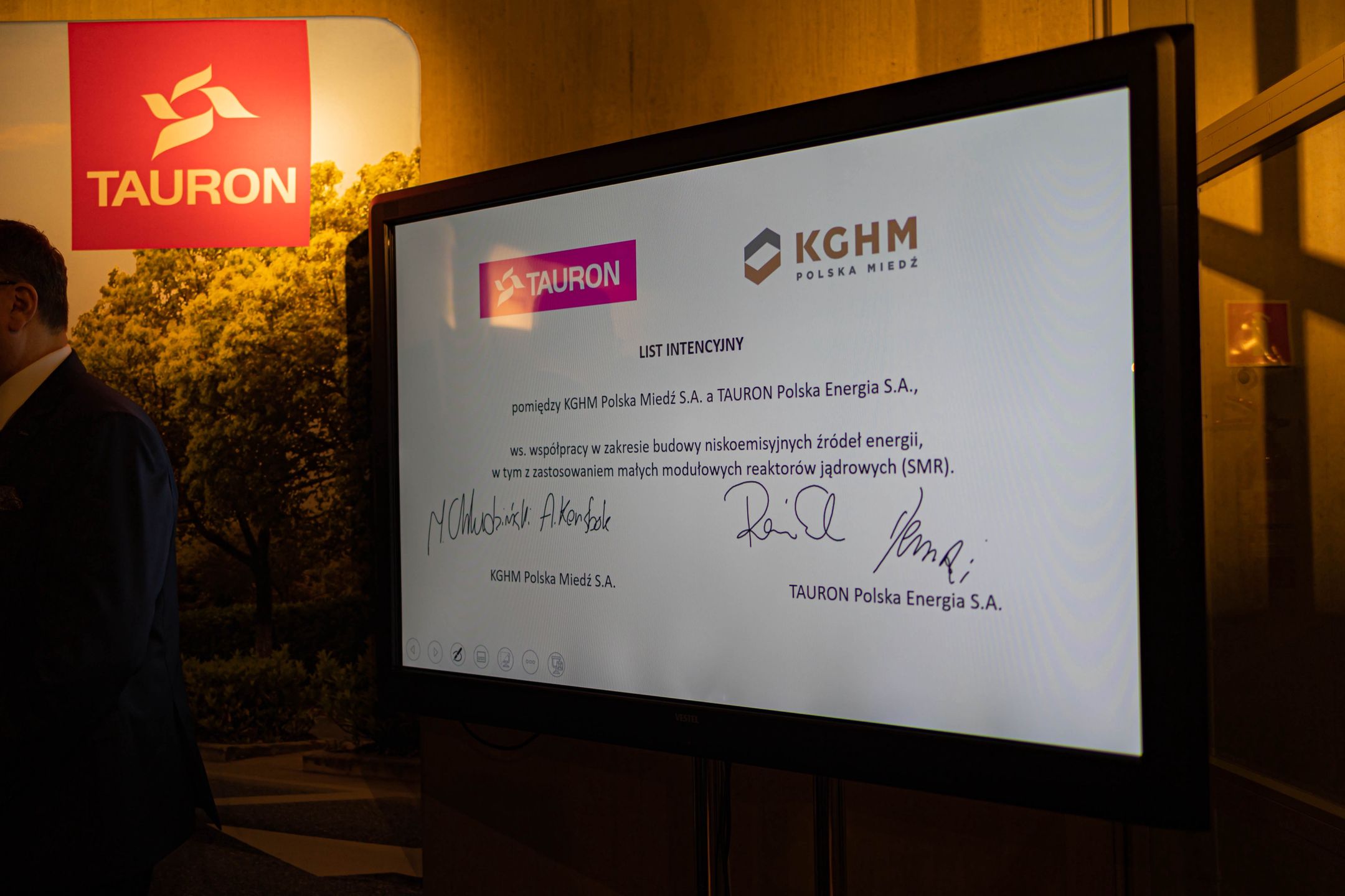 List intencyjny o współpracy KGHM Polska Miedź i Tauron Energia 