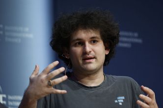 Z FTX w jedną dobę w tajemniczych okolicznościach zniknęło ponad 600 mln dolarów. Spektakularny upadek giełdy kryptowalut